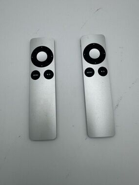 2 Apple Remotes Fresh New Batteries Installed